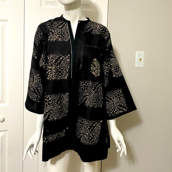 Dresses - Picture 1 of 3